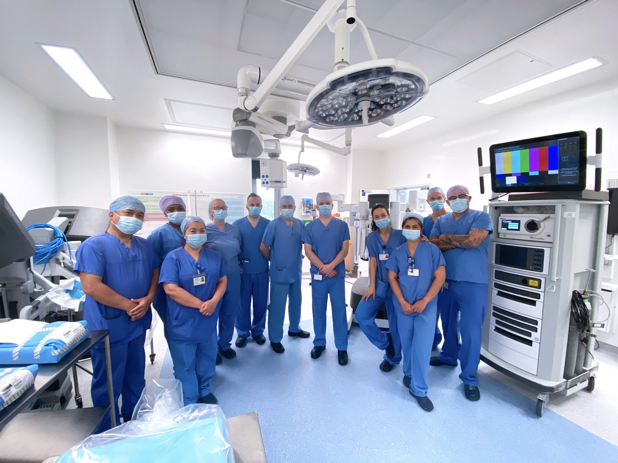 Gynaecology Cancer team completes first successful robot surgery
